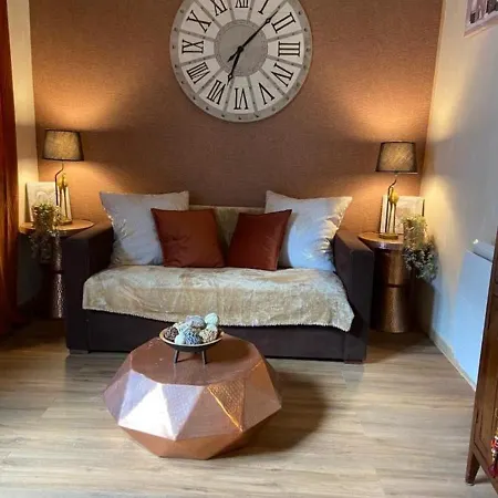 Maisonnette Independante Avec Terasse A 45 Mn De Paris Nemours Extérieur photo